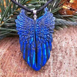 Nature Labradorite Carved Flashy Angel Wing Pendant Necklace
